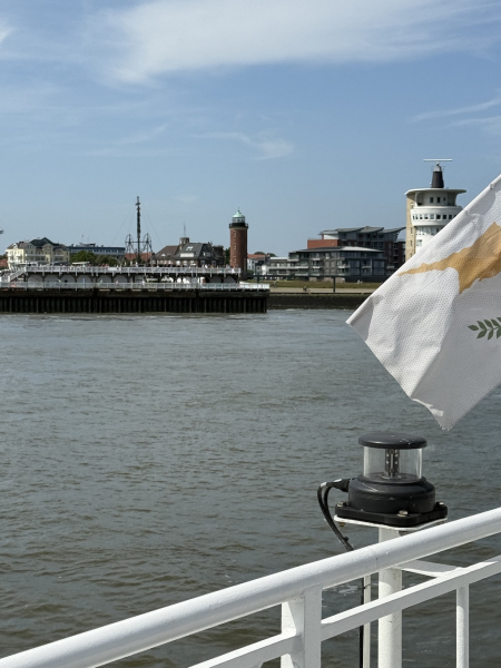 Abfahrt Cuxhaven auf dem Weg nach Helgoland