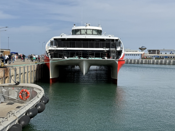 Halunder Jet auf Helgoland